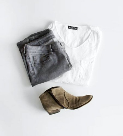 A floating magic washbasins for contemporary bathrooms